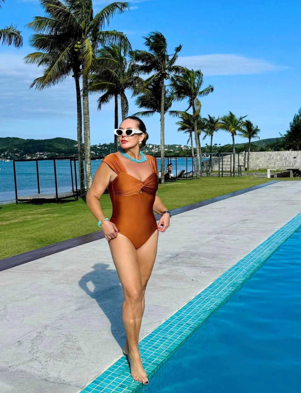Maiô Ultra Modelador Afina Cintura Power 2.0 Conhaque