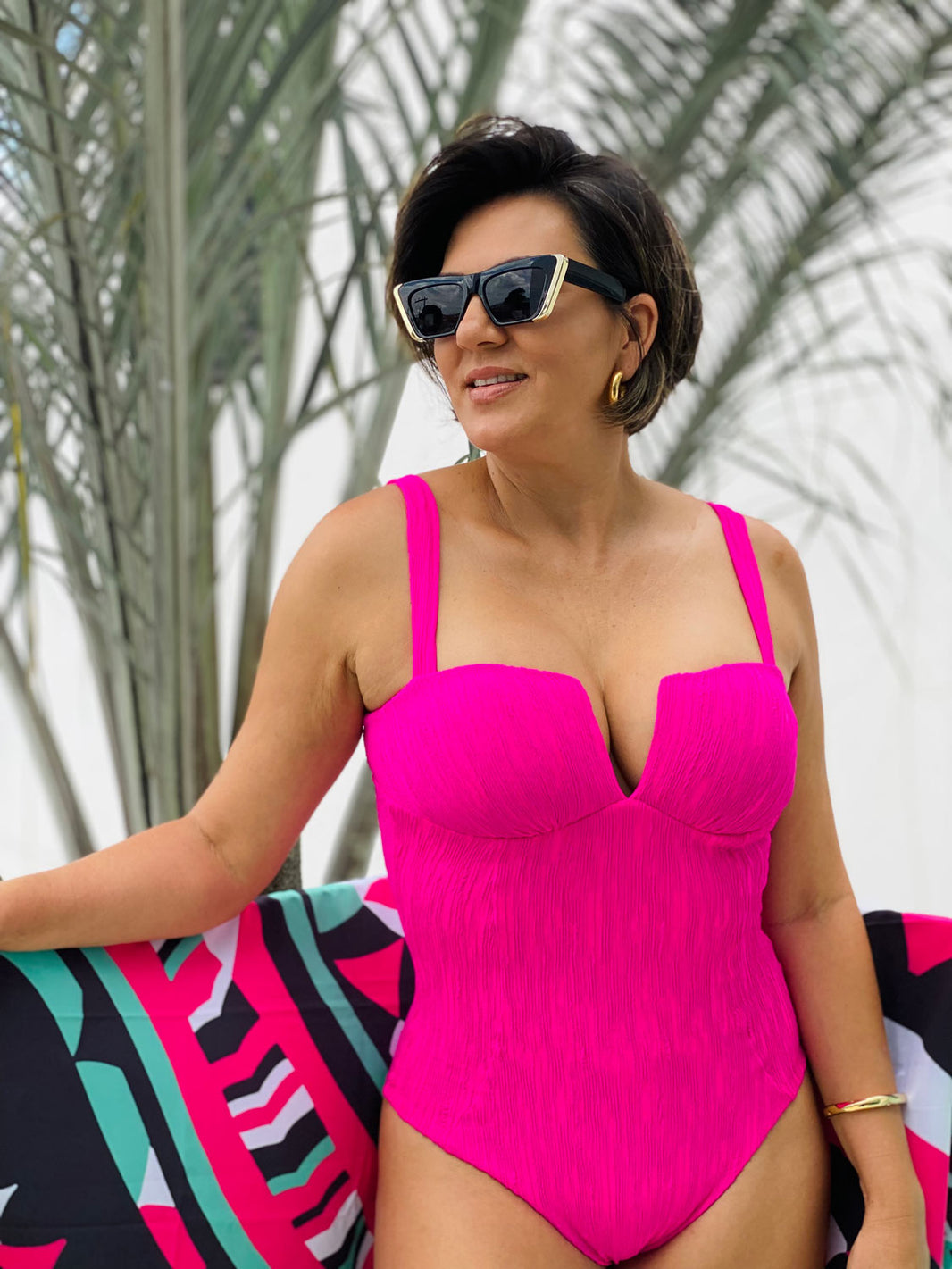 Maiô Body Decote em V com Textura Gorges Olinda