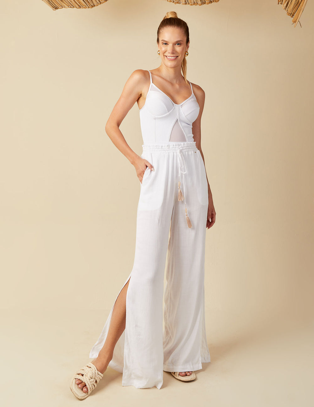 Maiô Ultra Modelador com Aro Estruturado Textura Branco