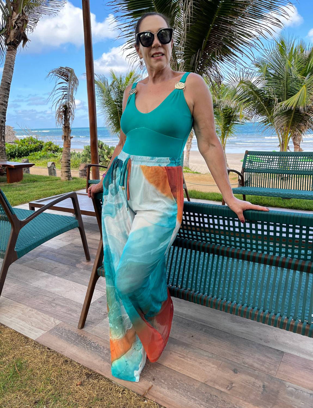 Body Premium Metal Ouro Martelado Turquesa