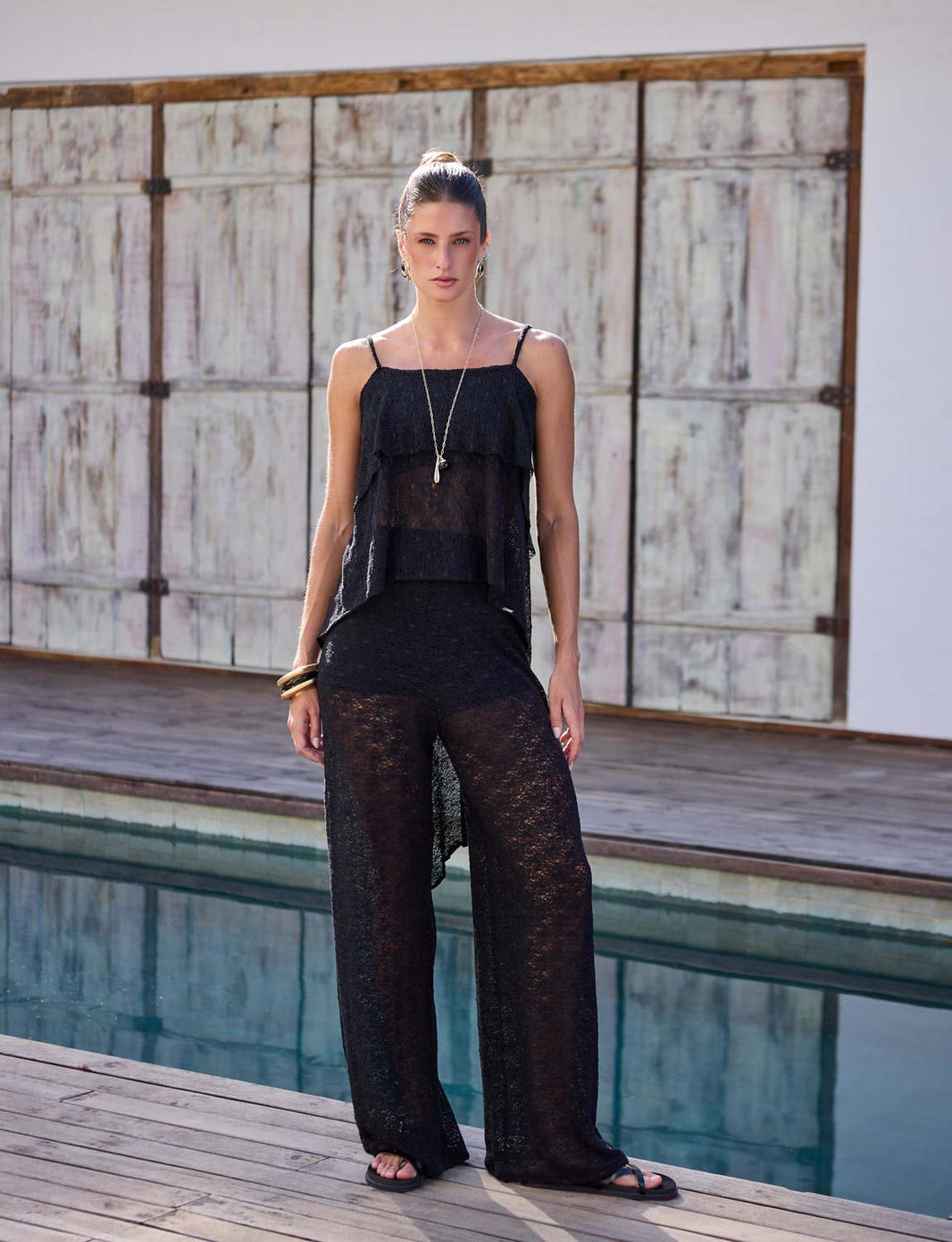 Calça Pantalona Renda Preta