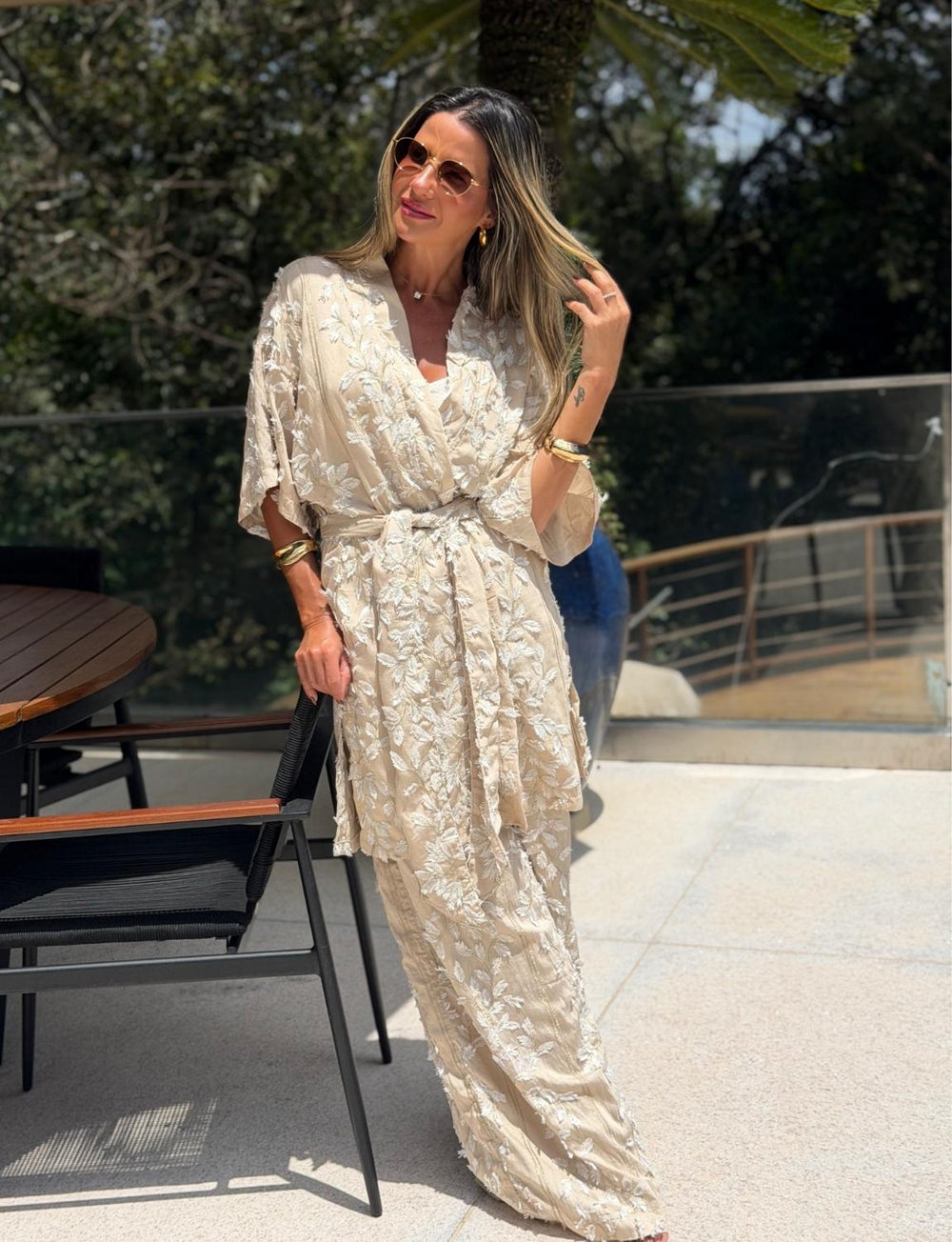 Kimono Fendas Laterais Bordado Panaréa