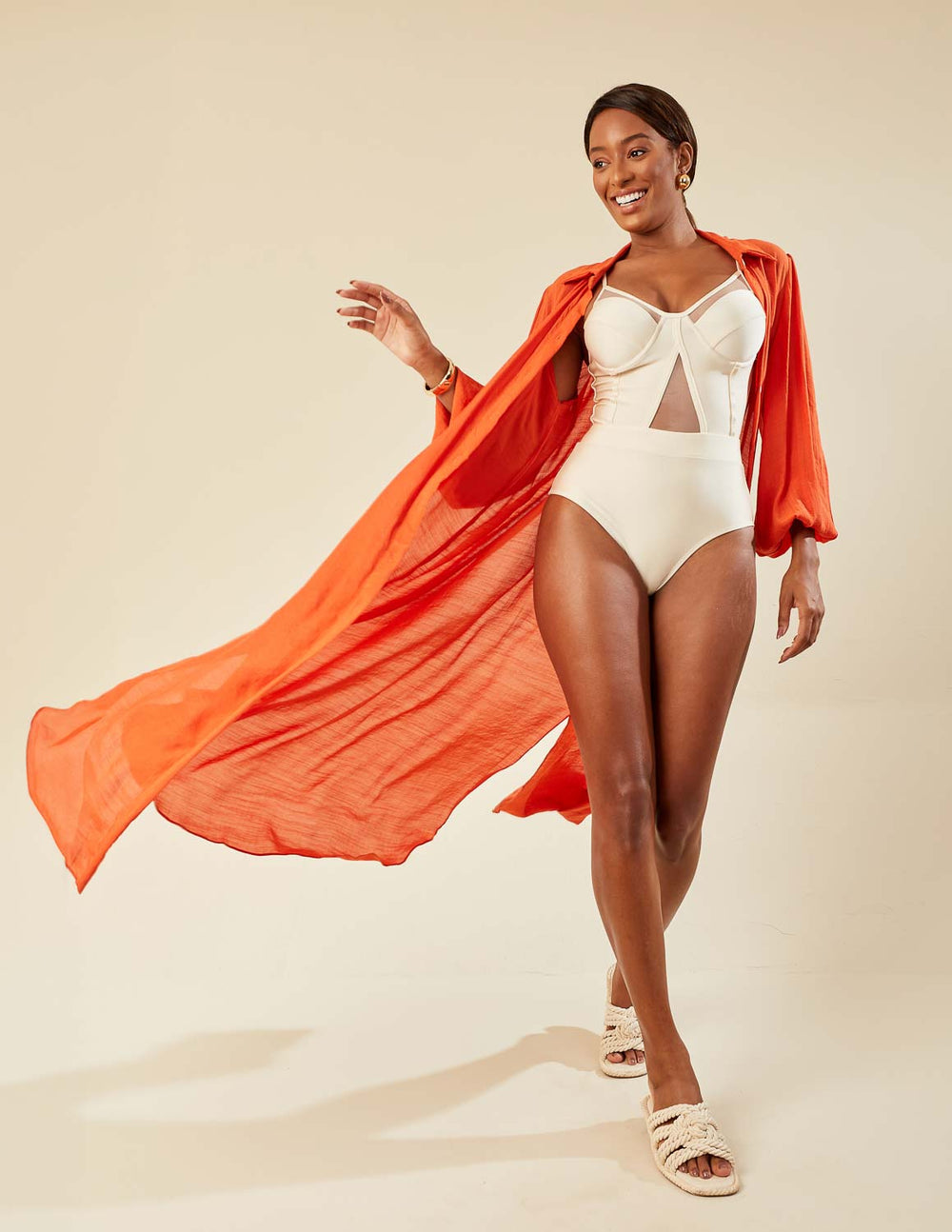 Maiô Ultra Modelador com Aro Estruturado e Tule Off