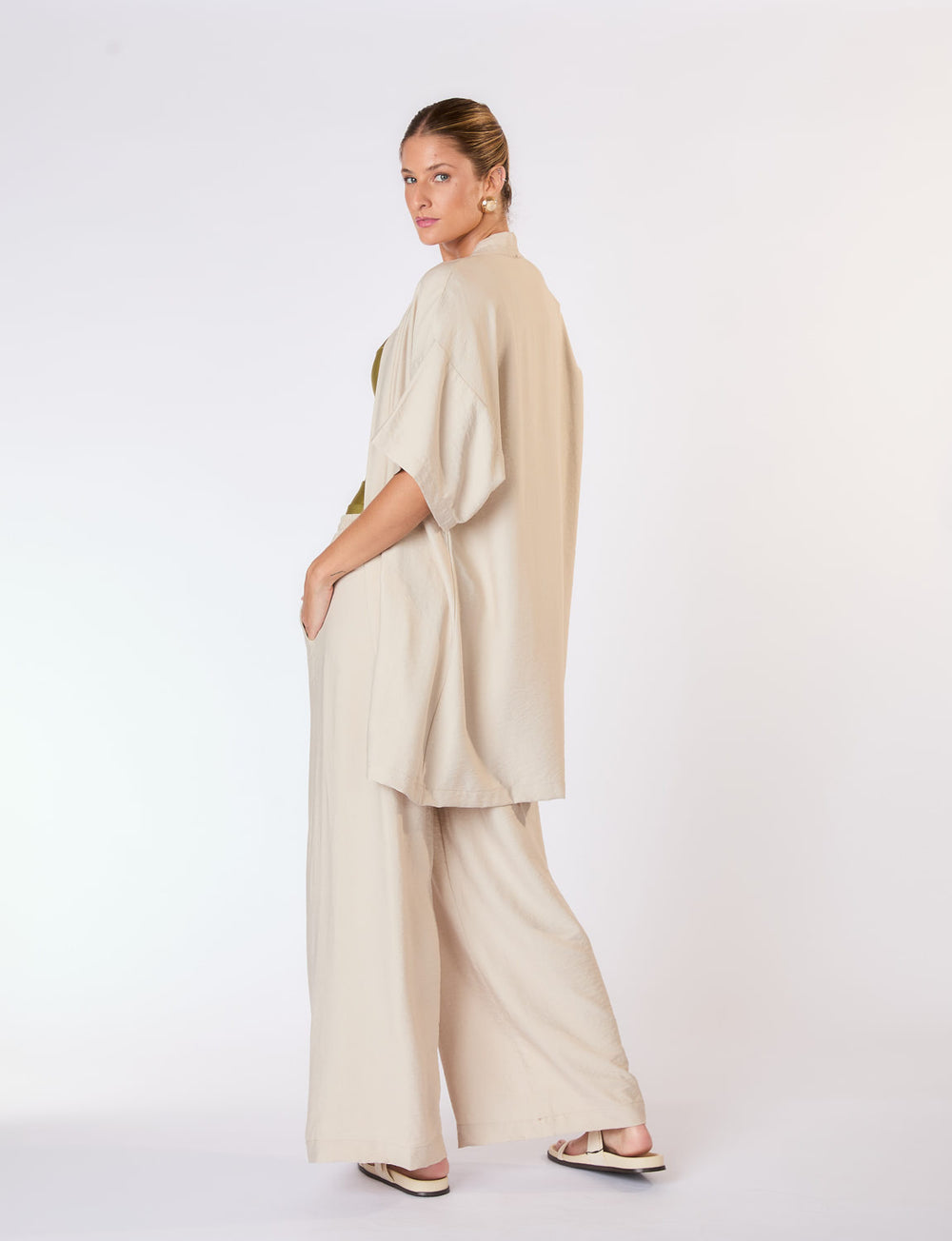 Kimono Estruturado Liso Areia