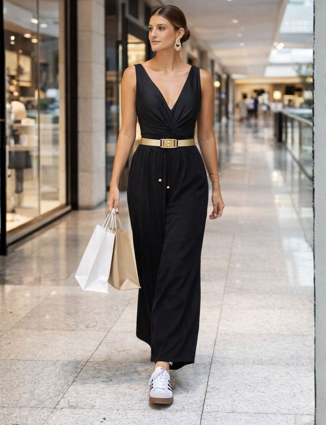 Look Completo Maiô Entrelaçado e Calça Imperial