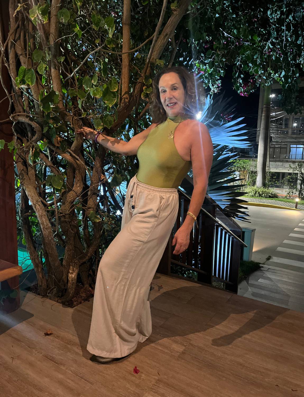 Calça Pantalona Areia