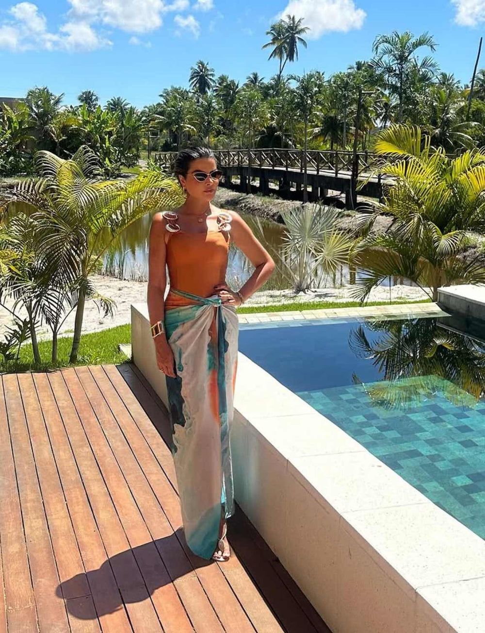 Maiô Premium Argola Ouro Martelada Conhaque