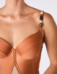 Maiô Ultra Modelador com Aro Estruturado Zahara Conhaque