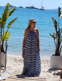 Vestido Longo Gargantilha Ouro Prisma