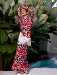 Vestido Slim Longo Manga Longa Lavis em Tule Kalini Beachwear com modelagem sofisticada