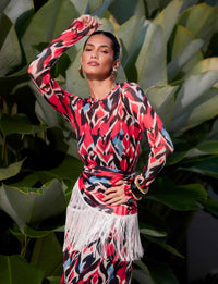 Vestido Slim Longo Manga Longa Lavis em Tule Kalini Beachwear com modelagem sofisticada